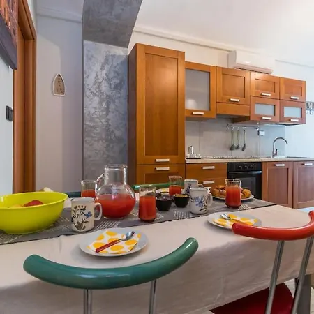 Casa Ines Di Fronte Al Valentino Lägenhet Turin