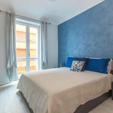 Casa Ines Di Fronte Al Valentino Apartman *