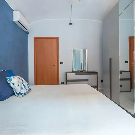 Casa Ines Di Fronte Al Valentino Turin