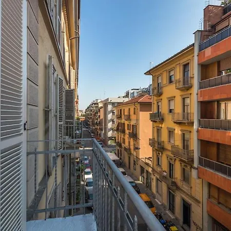 Casa Ines Di Fronte Al Valentino *