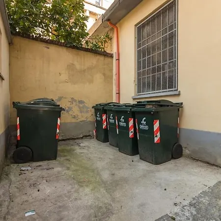 Casa Ines Di Fronte Al Valentino Apartment *